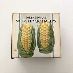 NIB Vintage Salt & Pepper Shakers